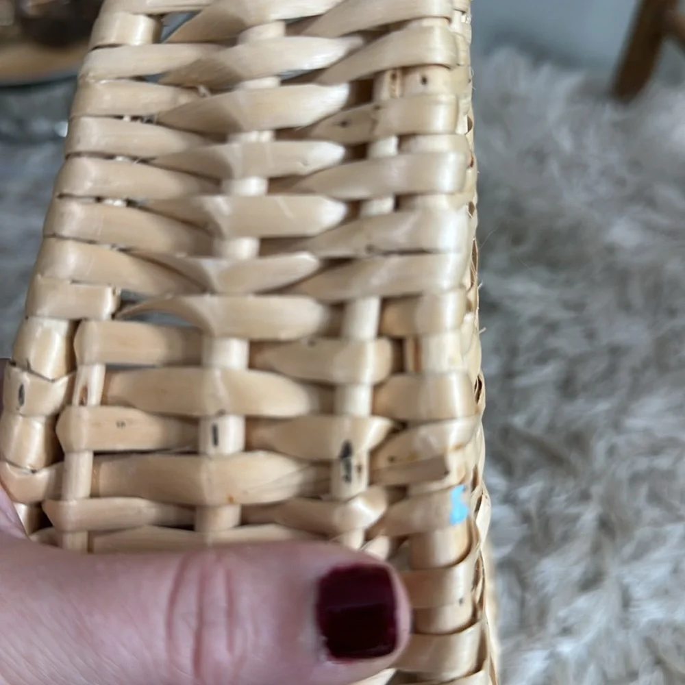 Vintage Woven Lightweight Decorative‎ Wall Basket Boho
